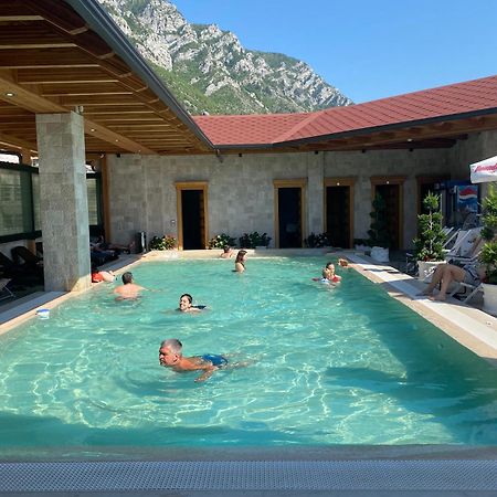 Panorama Rooms Hotel Near The Old Bazaar Krujë Exteriör bild