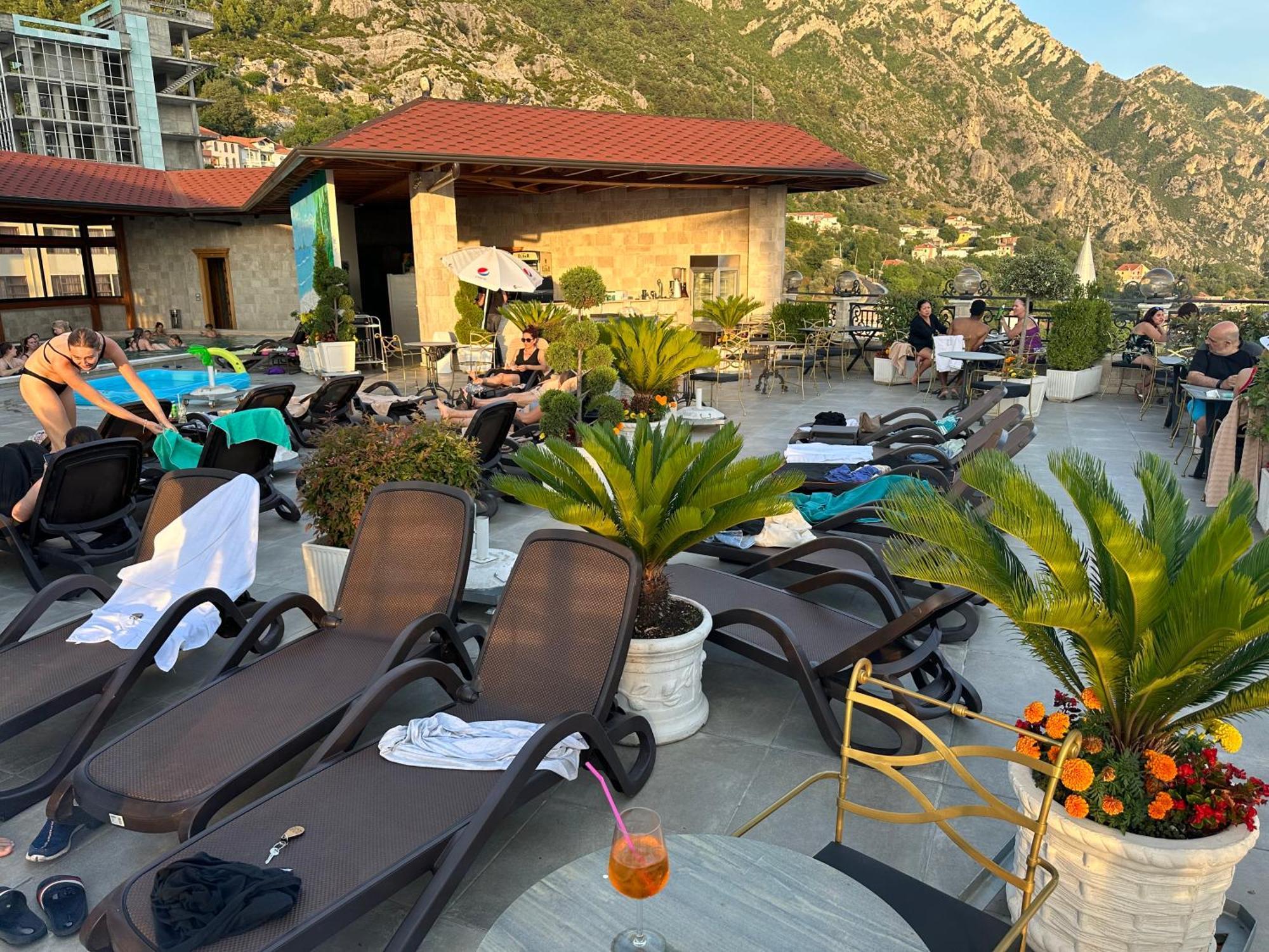 Panorama Rooms Hotel Near The Old Bazaar Krujë Exteriör bild