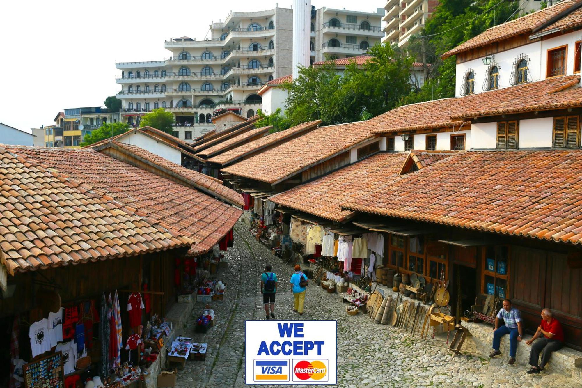 Panorama Rooms Hotel Near The Old Bazaar Krujë Exteriör bild