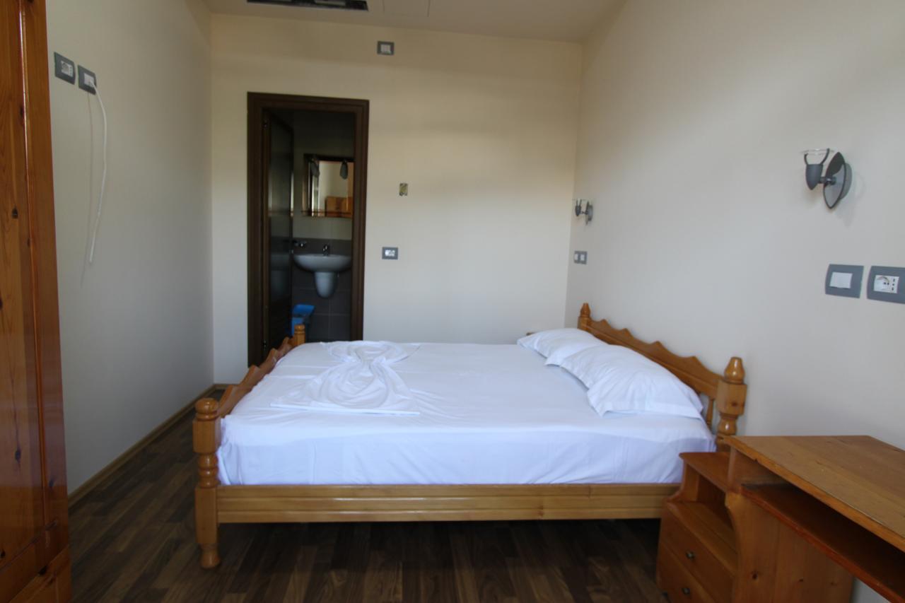 Panorama Rooms Hotel Near The Old Bazaar Krujë Exteriör bild